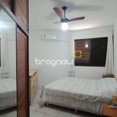 Apartamento com 70m², 2 quartos (sendo 1 suíte), 1 garagem, no bairro Ingleses em Florianópolis