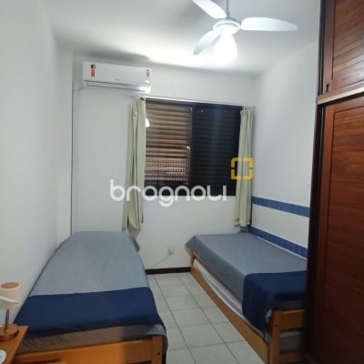 Apartamento com 70m², 2 quartos (sendo 1 suíte), 1 garagem, no bairro Ingleses em Florianópolis
