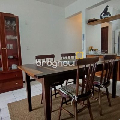 Apartamento com 70m², 2 quartos (sendo 1 suíte), 1 garagem, no bairro Ingleses em Florianópolis