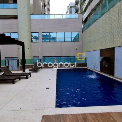 Apartamento com 131m², 2 quartos (sendo 2 suítes), 2 garagens, no bairro Trindade em Florianópolis