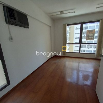 Sala com 22m², no bairro Centro em Florianópolis