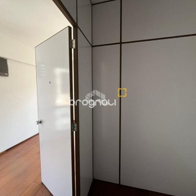 Sala com 22m², no bairro Centro em Florianópolis
