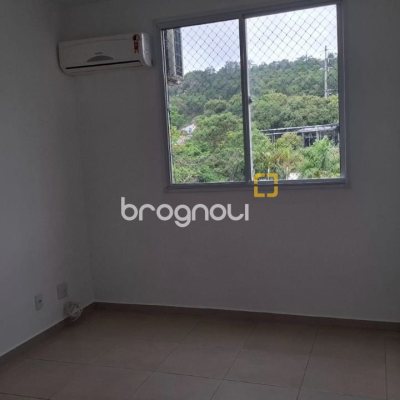 Apartamento com 58m², 2 quartos, 2 garagens, no bairro Ingleses em Florianópolis