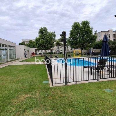Apartamento com 58m², 2 quartos, 2 garagens, no bairro Ingleses em Florianópolis