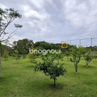 Apartamento com 58m², 2 quartos, 2 garagens, no bairro Ingleses em Florianópolis