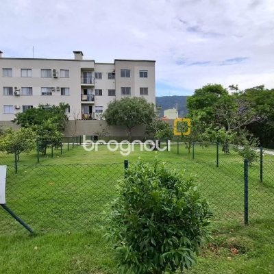 Apartamento com 58m², 2 quartos, 2 garagens, no bairro Ingleses em Florianópolis