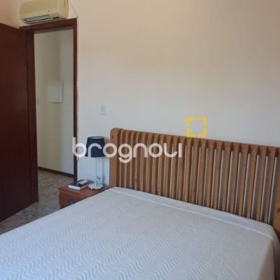 Casa com 123m², 3 quartos, 3 garagens, no bairro Ingleses do Rio Vermelho em Florianópolis
