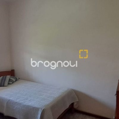 Casa com 123m², 3 quartos, 3 garagens, no bairro Ingleses do Rio Vermelho em Florianópolis
