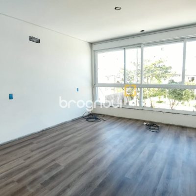 Casa com 182m², 3 quartos (sendo 1 suíte), 1 garagem, no bairro Campeche em Florianópolis