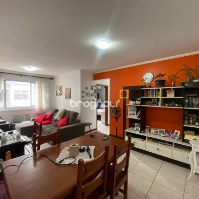 Apartamento com 69m², 3 quartos, 1 garagem, no bairro Campinas em São José