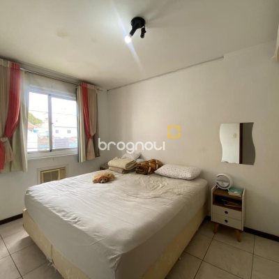 Apartamento com 69m², 3 quartos, 1 garagem, no bairro Campinas em São José