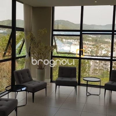 Apartamento com 66m², 2 quartos (sendo 1 suíte), 1 garagem, no bairro Itacorubi em Florianópolis