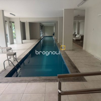 Apartamento com 66m², 2 quartos (sendo 1 suíte), 1 garagem, no bairro Itacorubi em Florianópolis
