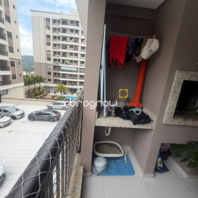 Apartamento com 66m², 2 quartos (sendo 1 suíte), 1 garagem, no bairro Itacorubi em Florianópolis