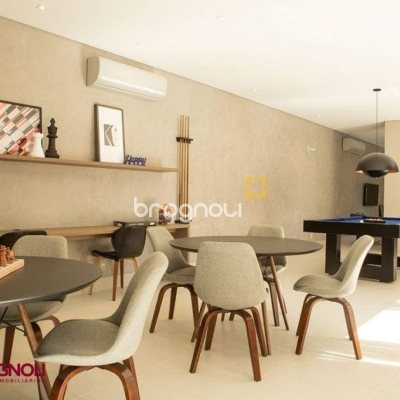 Apartamento com 66m², 2 quartos (sendo 1 suíte), 1 garagem, no bairro Itacorubi em Florianópolis