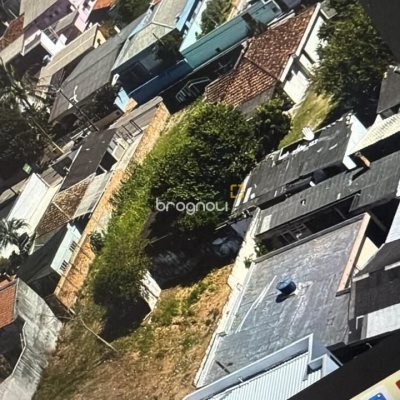 Terreno com 1095m², no bairro Floresta em São José