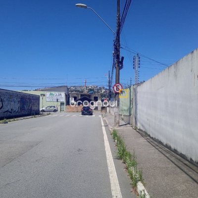 Terreno com 1095m², no bairro Floresta em São José