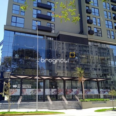 Studio com 44m², 1 quarto, 1 garagem, no bairro Trindade em Florianópolis