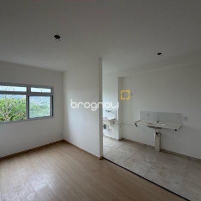 Apartamento com 48m², 2 quartos, 1 garagem, no bairro Bela Vista em Palhoça