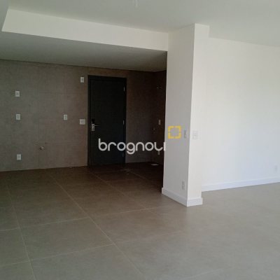 Studio com 52m², 1 quarto, 1 garagem, no bairro Trindade em Florianópolis
