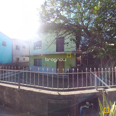 Casa com 126m², 5 quartos, 4 garagens, no bairro Morro das Pedras em Florianópolis