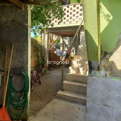 Casa com 126m², 5 quartos, 4 garagens, no bairro Morro das Pedras em Florianópolis