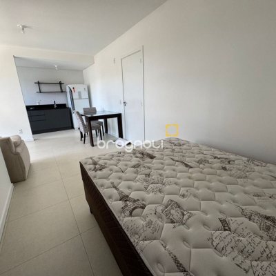 Studio com 32m², 1 quarto (sendo 1 suíte), 1 garagem, no bairro Trindade em Florianópolis