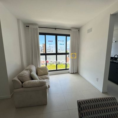 Studio com 32m², 1 quarto (sendo 1 suíte), 1 garagem, no bairro Trindade em Florianópolis