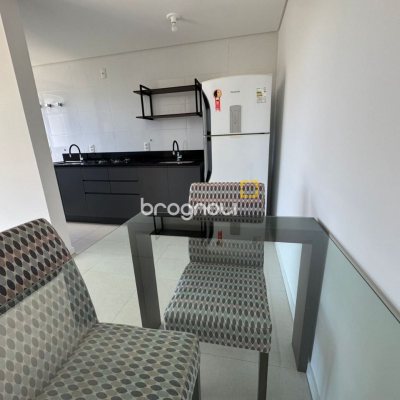 Studio com 32m², 1 quarto (sendo 1 suíte), 1 garagem, no bairro Trindade em Florianópolis