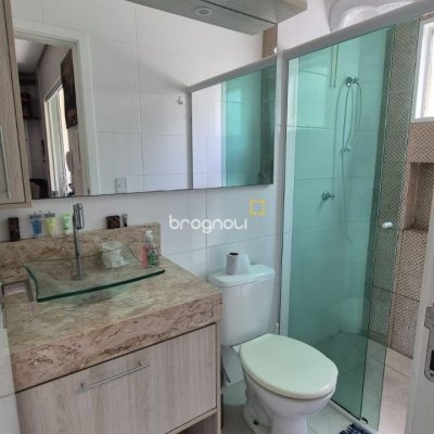 Apartamento com 65m², 2 quartos (sendo 1 suíte), 1 garagem, no bairro Ingleses em Florianópolis