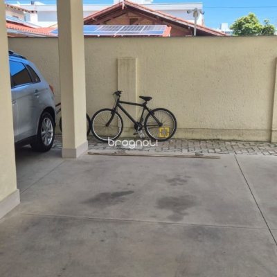 Apartamento com 65m², 2 quartos (sendo 1 suíte), 1 garagem, no bairro Ingleses em Florianópolis