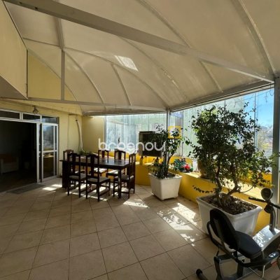 Cobertura com 183m², 3 quartos (sendo 1 suíte), 10 garagens, no bairro Capoeiras em Florianópolis