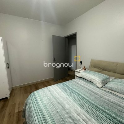 Cobertura com 183m², 3 quartos (sendo 1 suíte), 10 garagens, no bairro Capoeiras em Florianópolis