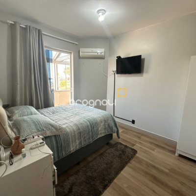 Cobertura com 183m², 3 quartos (sendo 1 suíte), 10 garagens, no bairro Capoeiras em Florianópolis