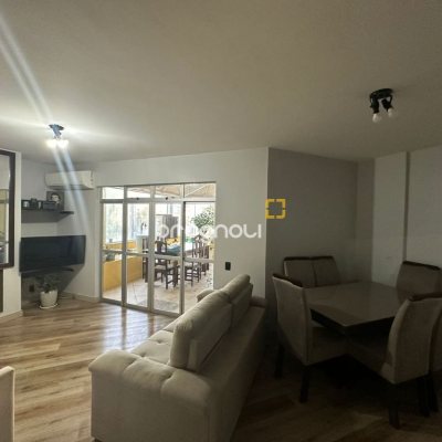 Cobertura com 183m², 3 quartos (sendo 1 suíte), 10 garagens, no bairro Capoeiras em Florianópolis