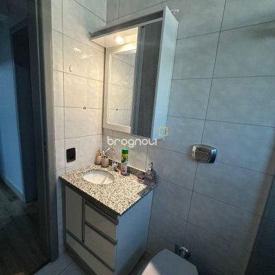 Cobertura com 183m², 3 quartos (sendo 1 suíte), 10 garagens, no bairro Capoeiras em Florianópolis