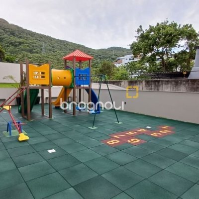Apartamento com 94m², 3 quartos (sendo 1 suíte), 2 garagens, no bairro Monte Verde em Florianópolis