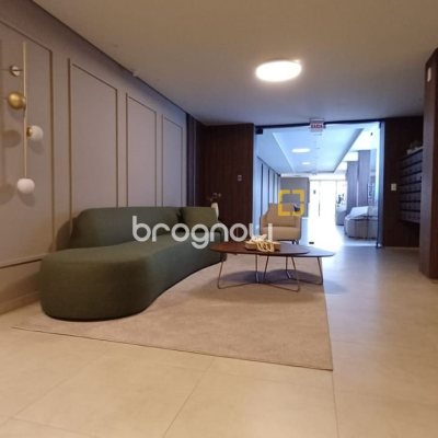 Apartamento com 94m², 3 quartos (sendo 1 suíte), 2 garagens, no bairro Monte Verde em Florianópolis