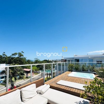 Cobertura com 175m², 3 quartos (sendo 1 suíte), 2 garagens, no bairro Campeche Norte em Florianópolis