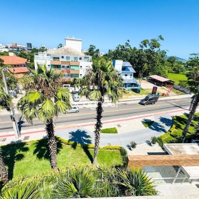 Cobertura com 175m², 3 quartos (sendo 1 suíte), 2 garagens, no bairro Campeche Norte em Florianópolis