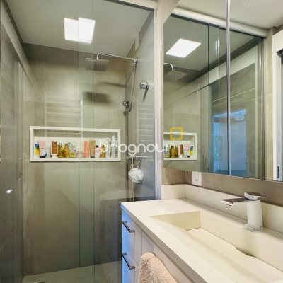 Cobertura com 175m², 3 quartos (sendo 1 suíte), 2 garagens, no bairro Campeche Norte em Florianópolis