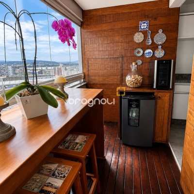Apartamento com 85m², 2 quartos (sendo 1 suíte), 1 garagem, no bairro Kobrasol em São José