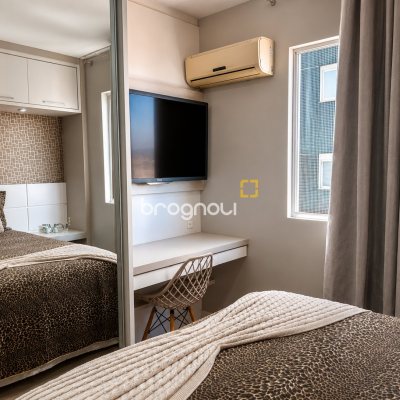 Apartamento com 85m², 2 quartos (sendo 1 suíte), 1 garagem, no bairro Kobrasol em São José