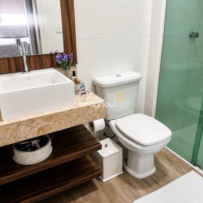Apartamento com 85m², 2 quartos (sendo 1 suíte), 1 garagem, no bairro Kobrasol em São José