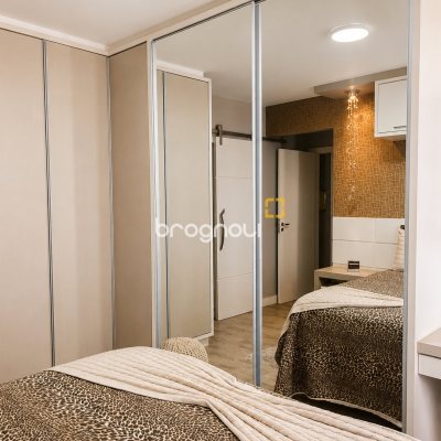 Apartamento com 85m², 2 quartos (sendo 1 suíte), 1 garagem, no bairro Kobrasol em São José