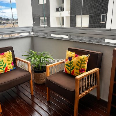 Apartamento com 85m², 2 quartos (sendo 1 suíte), 1 garagem, no bairro Kobrasol em São José