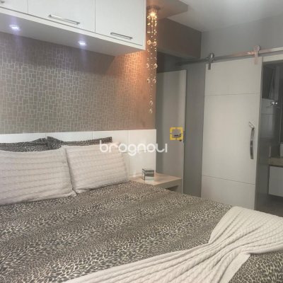 Apartamento com 85m², 2 quartos (sendo 1 suíte), 1 garagem, no bairro Kobrasol em São José
