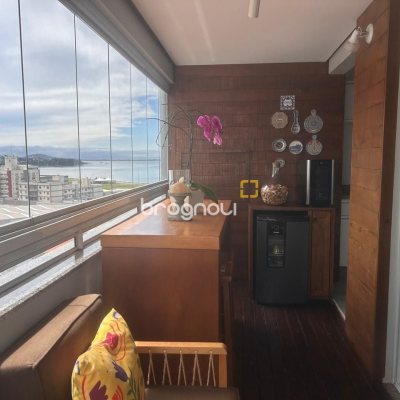 Apartamento com 85m², 2 quartos (sendo 1 suíte), 1 garagem, no bairro Kobrasol em São José