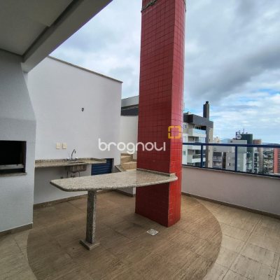 Cobertura com 459m², 4 quartos (sendo 2 suítes), 3 garagens, no bairro Campinas em São José