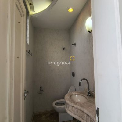 Cobertura com 459m², 4 quartos (sendo 2 suítes), 3 garagens, no bairro Campinas em São José